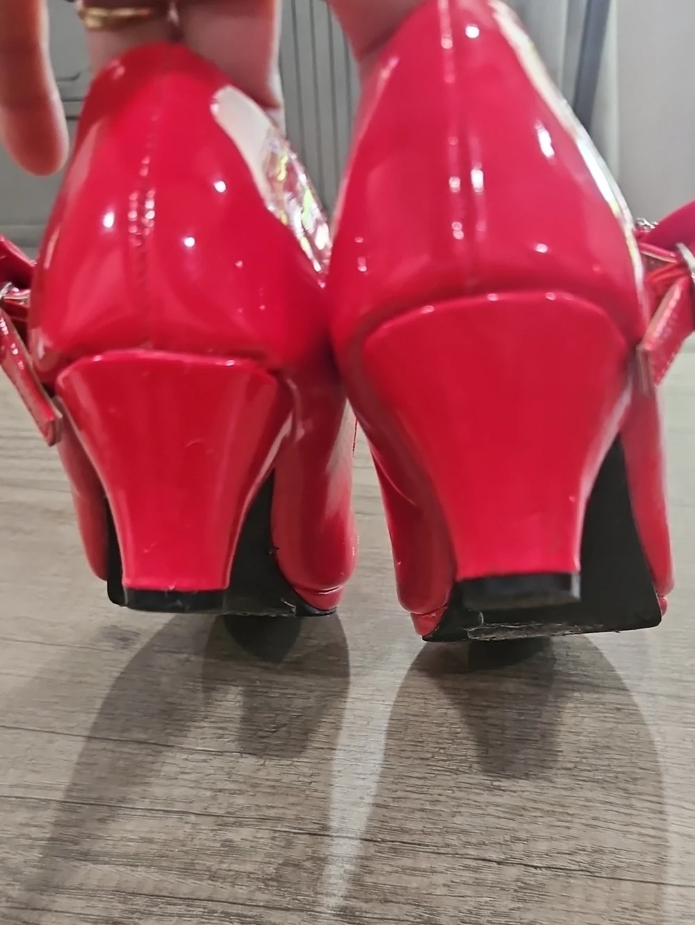 Link Girls Red Patent Mary Jane Heels with Bow Accent size 1